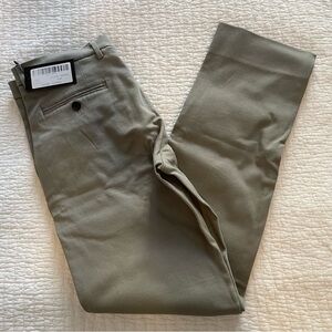 Spier & Mackay NWT sage chino 33